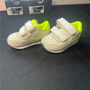 Nike MD VALIANT (TDV)